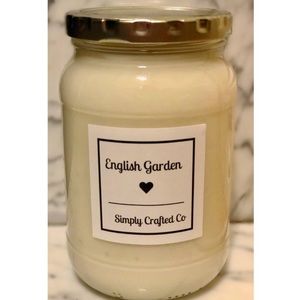 English Garden 14 oz Candle